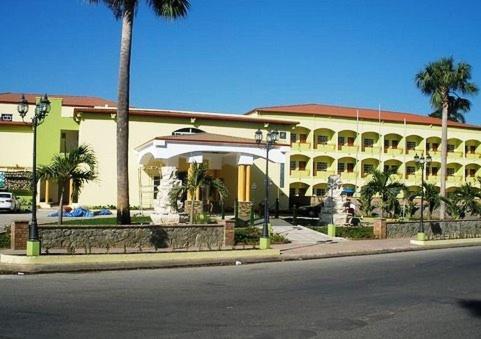 Hotel Novus Caoba Esperanza Extérieur photo